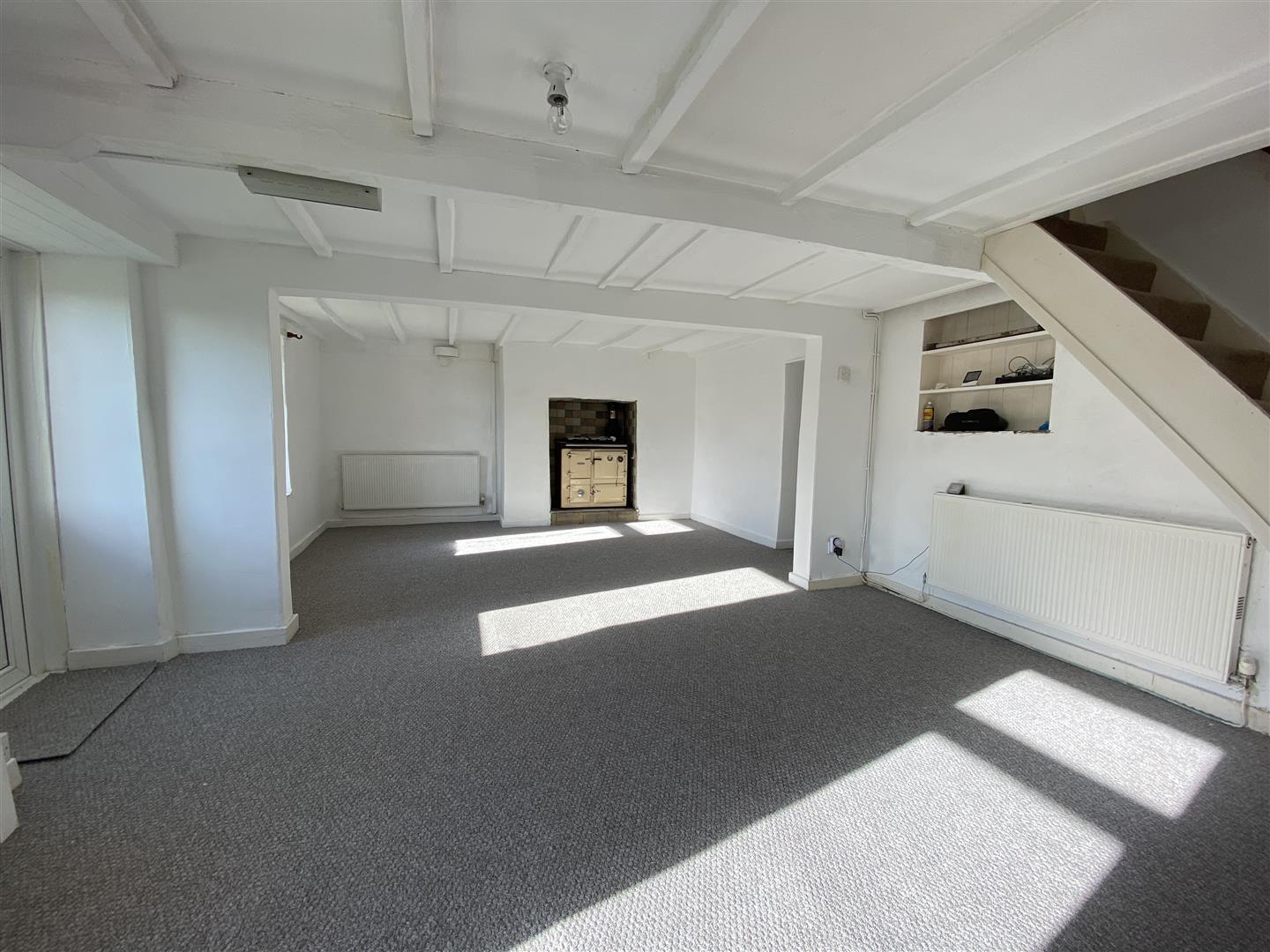 ANOTHER ROOM ASPECT